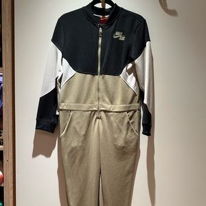 Nike air zip front color block jumpsuit size xs